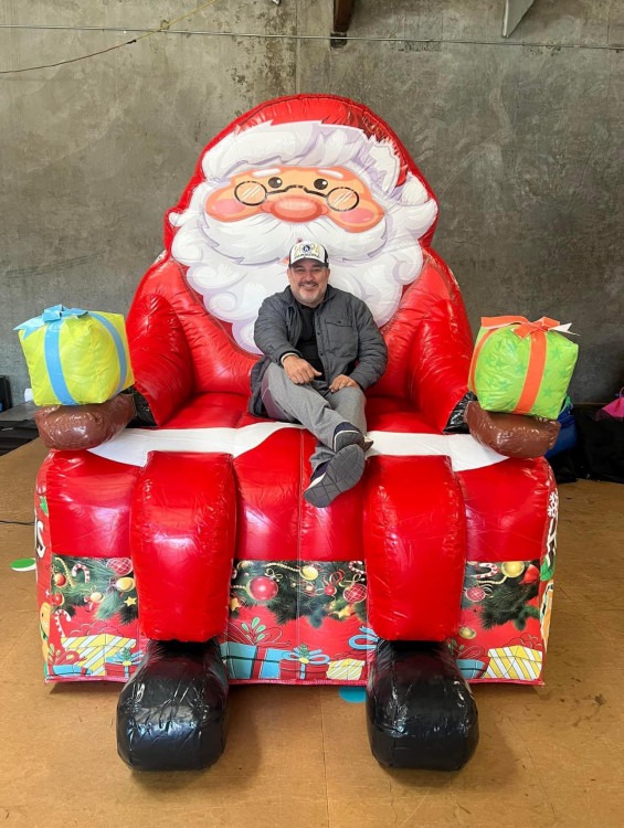 Great St. Nick (Santa) Chair