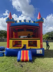 Royal Castle Bounce House